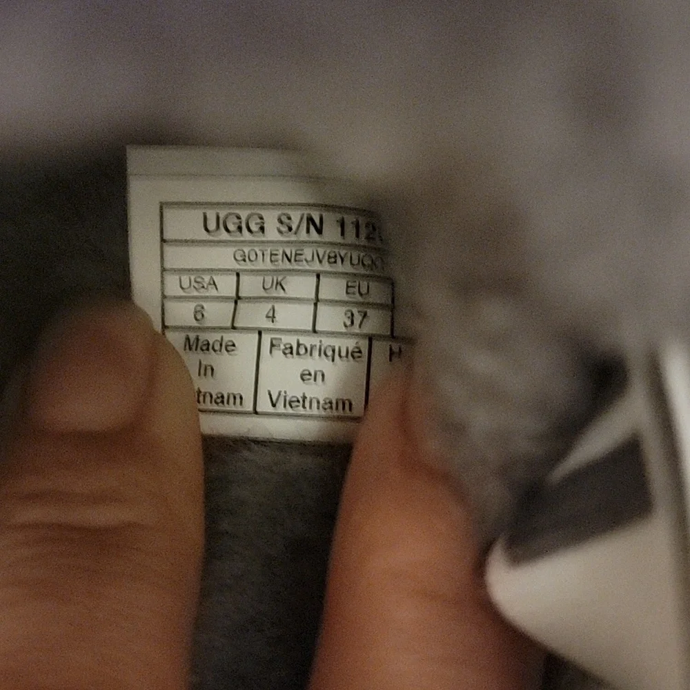 UGG platform slides - Picture 2 of 4